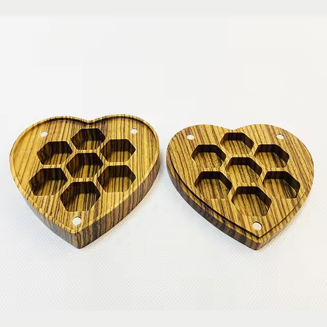 Wholesale Durable Space-Saving Luxury Rectangle Wooden Ring Box Custom Logo Engraved Painted Eco-Friendly Christmas Wedding Ring