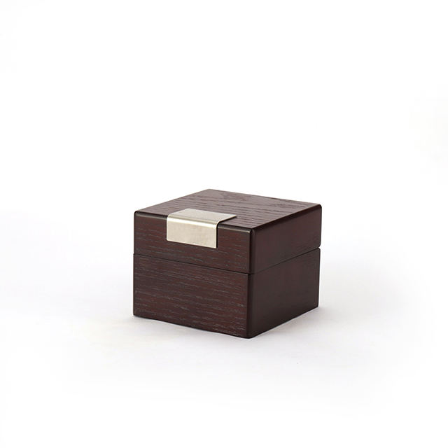 Hot Selling Luxury Brown Wooden Watch Box Custom Logo Plated Modern Rectangle Home Decoration Gift Packaging Durable