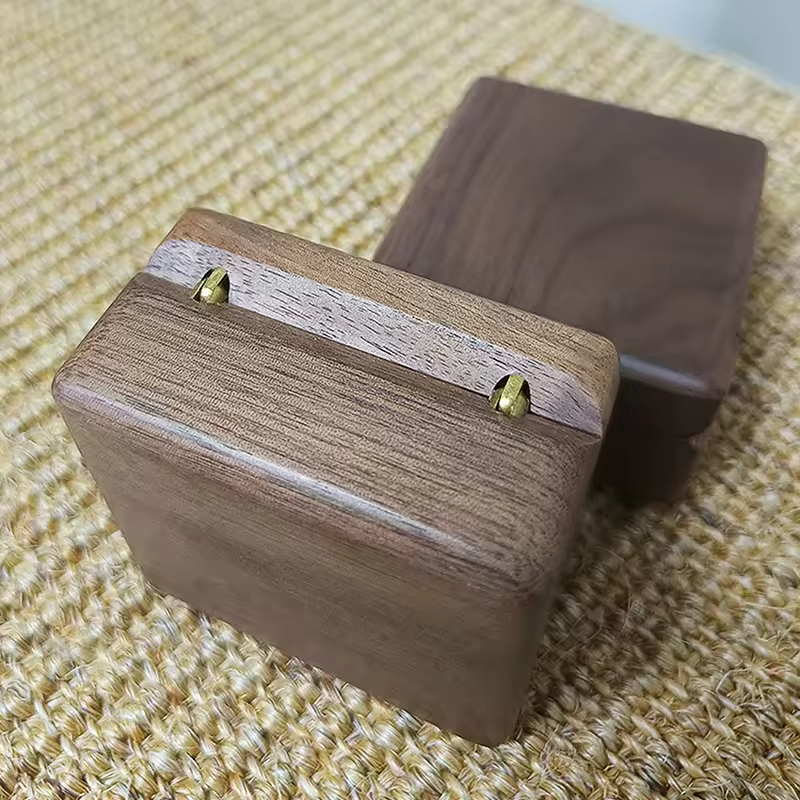 Hot Selling Wooden Box Packaging Single Double Ring with Black Velvet Inside Collection Walnut Wooden Ring Box for Engagement