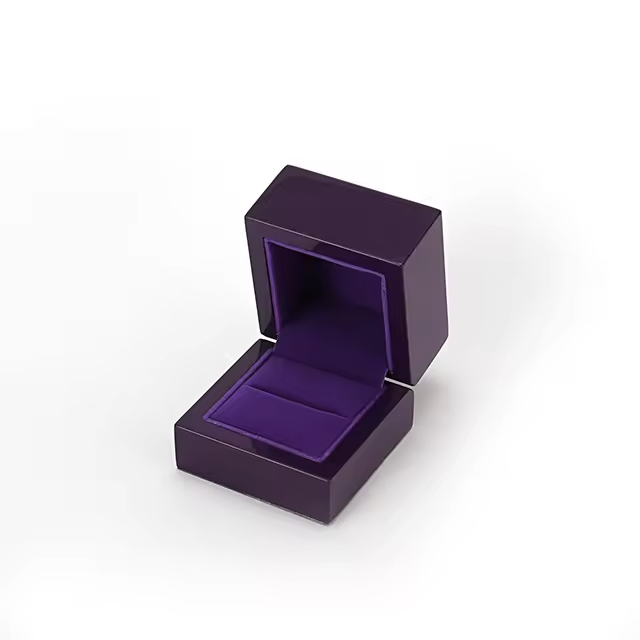 Luxury Huina Brand Custom Logo Wooden Watch Box OEM/ODM Supported Rectangle Shape Modern Durable Space-Saving Jewelry Packaging