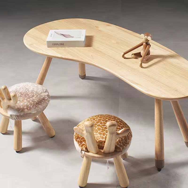Customized Montessori Kindergarten Furniture Sets Wood Smart Side Table Activity Table Chair Set Modern Durable Space-Saving