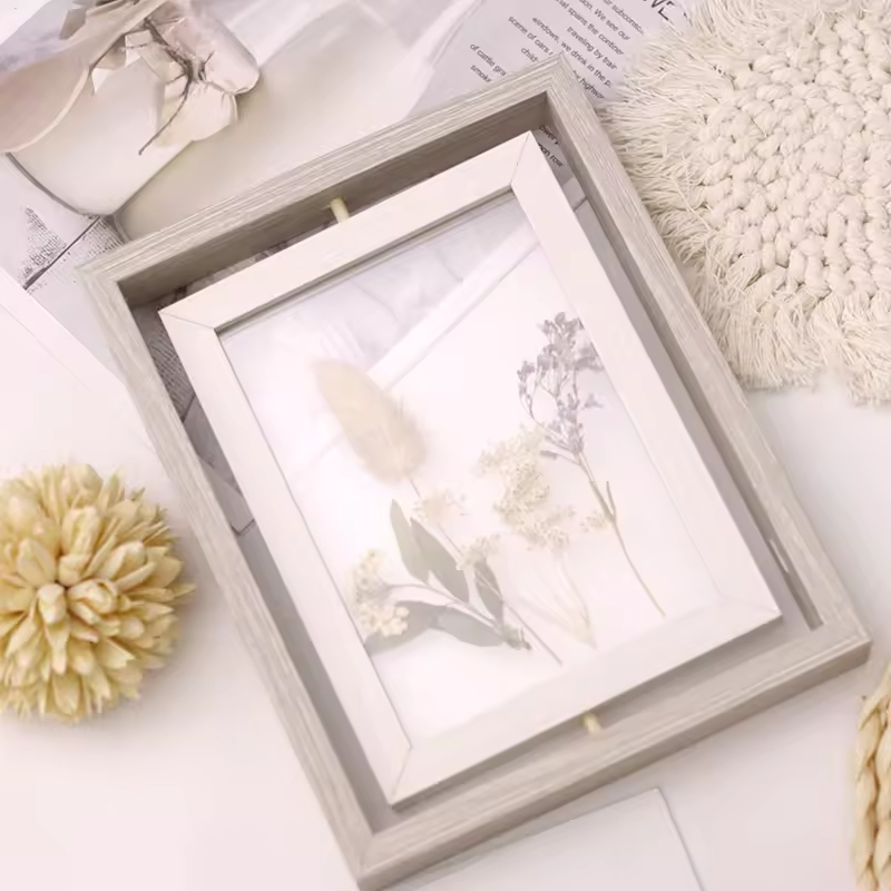 Modern Photo Frame