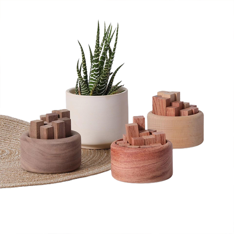 Smelly Little Hay Stack Cologne