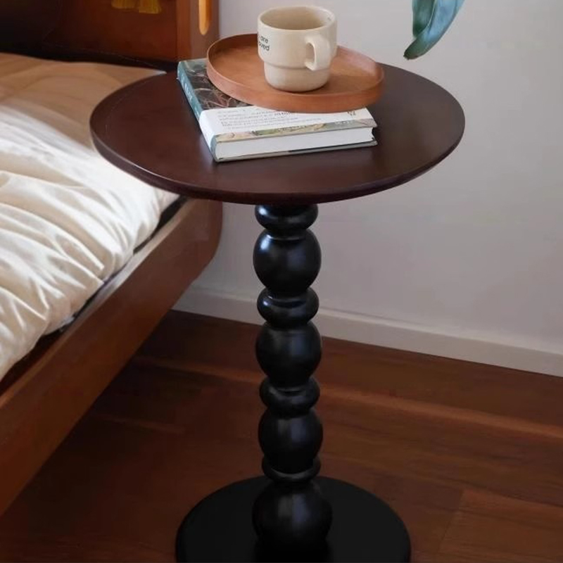 Massief houten bijzettafel