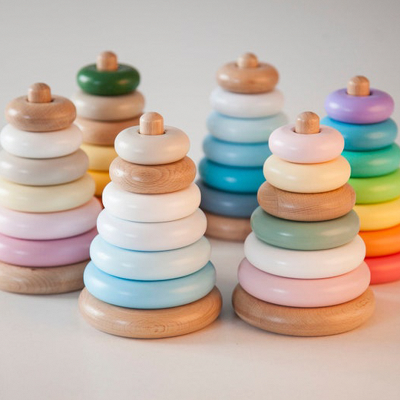 Tower building blocks with rings