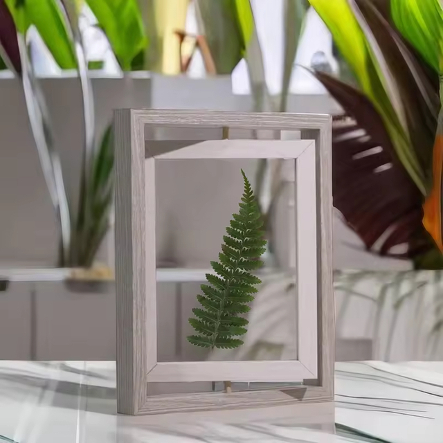 Modern Photo Frame